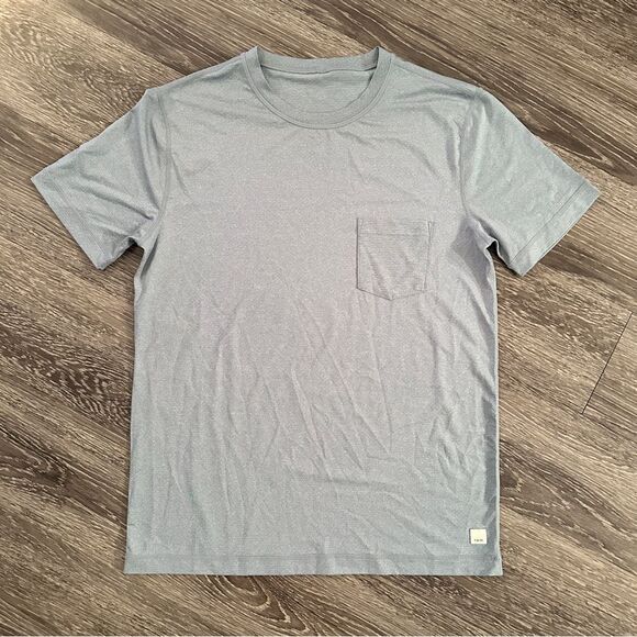 Vuori Light Blue Men's Shirt - Picture 2 of 8